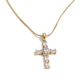 Heva Cross Necklace